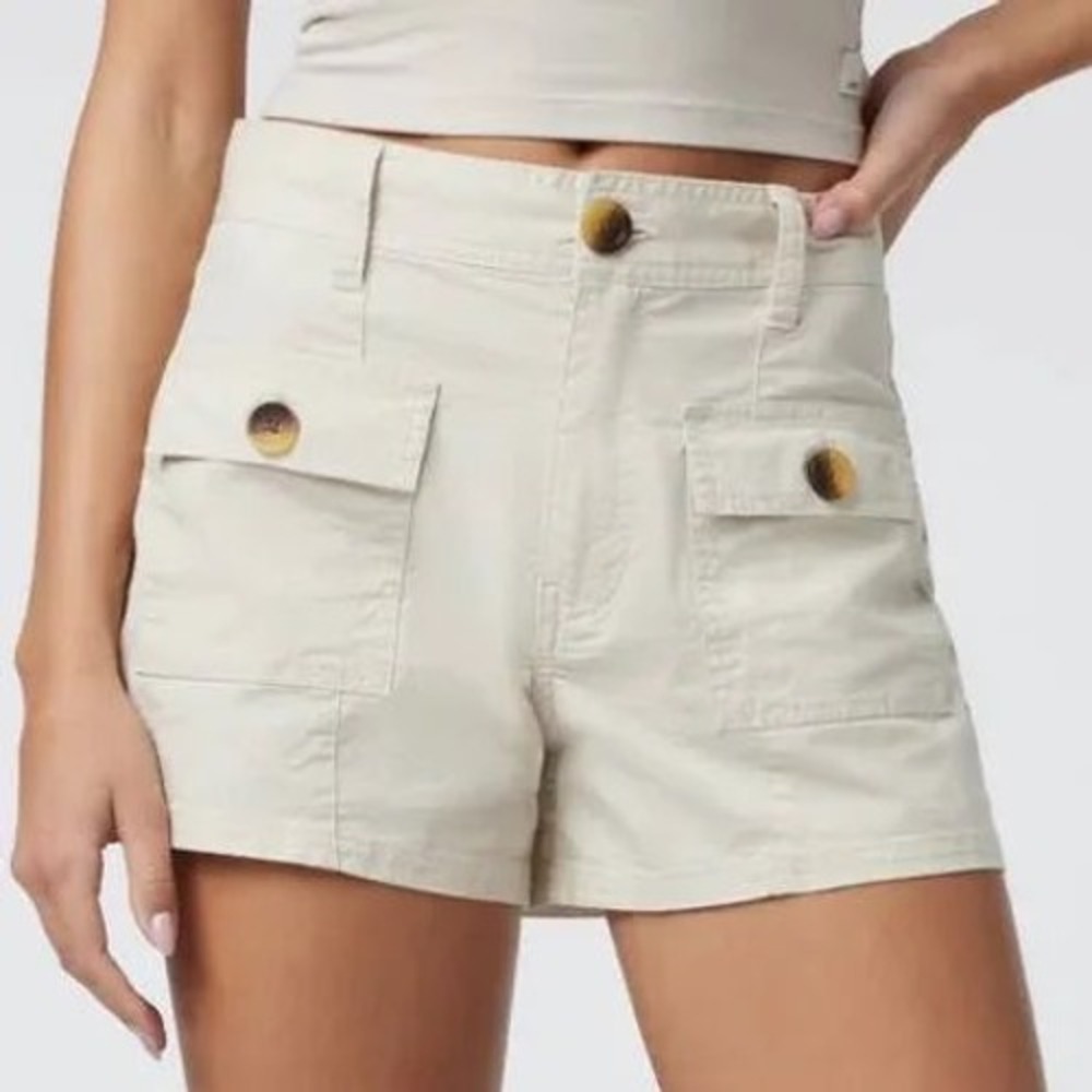 Vuori Womens Vintage Ripstop Utility Shorts Beige Khaki High Rise Cargo 6